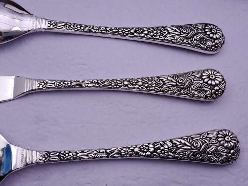 Set of 3 UNUSED Vintage Silver Art serving Utensils Silver Treasures By Goldinger -Boxed