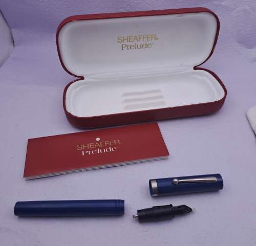 Pre-owned Vintage Sheaffer fountain pen in a Sheaffer Prelude case