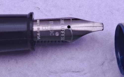 Pre-owned Vintage Sheaffer fountain pen in a Sheaffer Prelude case