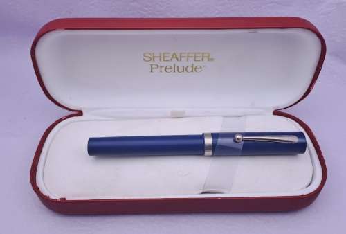 Pre-owned Vintage Sheaffer fountain pen in a Sheaffer Prelude case