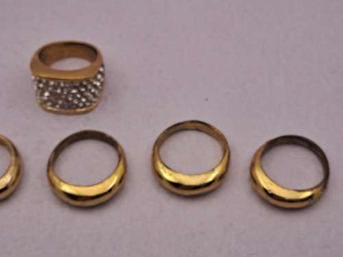 6 Pre-owned Ladies dress rings (Not Gold and not real Diaomds)