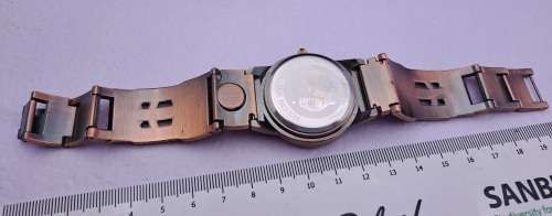 Australian Cult Collection Quartz watch- metal -flip cover -Unused in box by Iscool