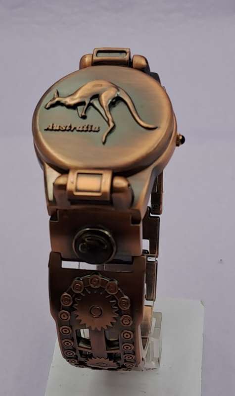 Australian Cult Collection Quartz watch- metal -flip cover -Unused in box by Iscool