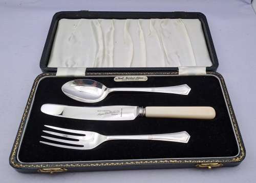 1944 Sterling Silver Hallmarked Christening Cutlery set -Boxed - excellent-Berlingham England.