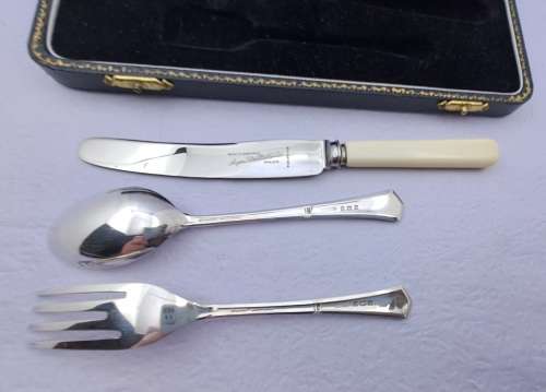1944 Sterling Silver Hallmarked Christening Cutlery set -Boxed - excellent-Berlingham England.