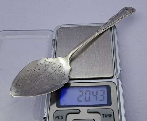 Vintage Silverplated Spoon - England.148mm