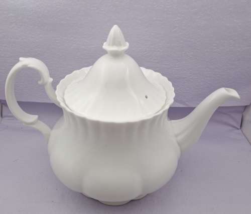 Royal Albert REVERIE Teapot Bone China England (tiny nick on spout)