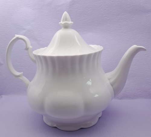 Royal Albert REVERIE Teapot Bone China England (tiny nick on spout)