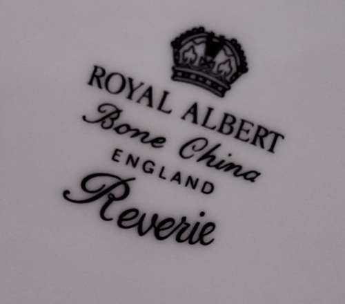 Royal Albert REVERIE Teapot Bone China England (tiny nick on spout)