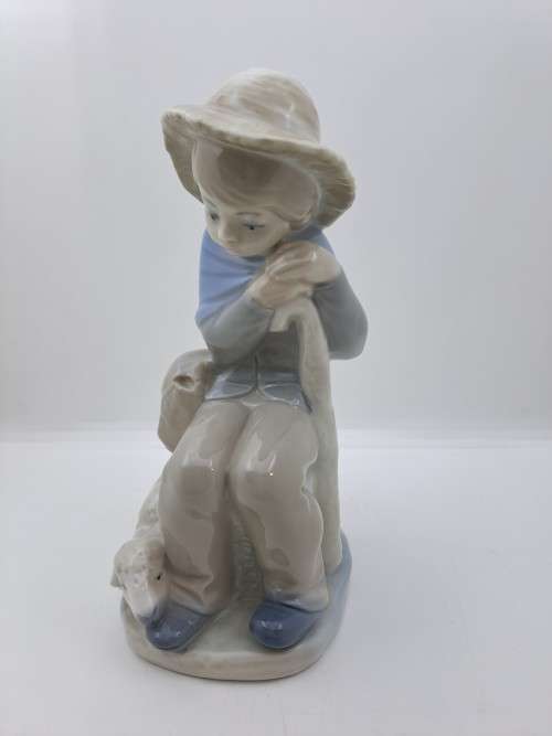 Vintage Little Shepherd figurine made in Spain -could be from the LLadro, NAO or Saphir collection