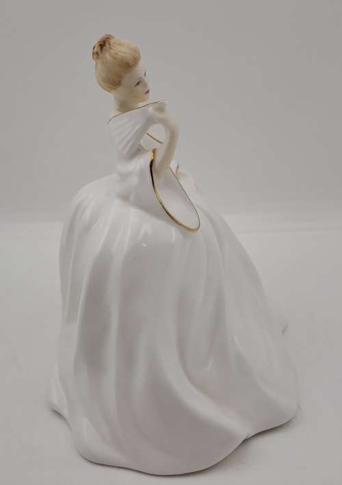 Vintage COALPORT Bone China Figurine -Samantha Ladies of fashion - Handmade 13cmx12cmx9cm