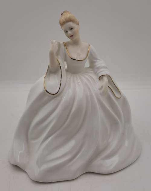 Vintage COALPORT Bone China Figurine -Samantha Ladies of fashion - Handmade 13cmx12cmx9cm