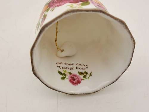Vintage Fine Bone China COTTAGE ROSE Bell 140x62mm