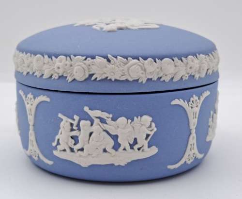 Vintage Wedgwood Jasper Trinket Box 53x82x73mm