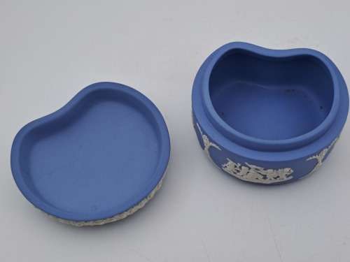 Vintage Wedgwood Jasper Trinket Box 53x82x73mm