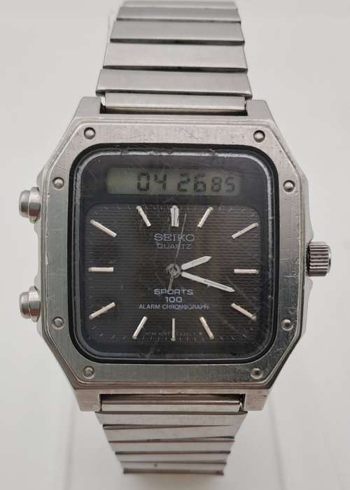 Pre Owned Vintage Seiko Sports 100 Alarm Chronograph Quartz watch Working