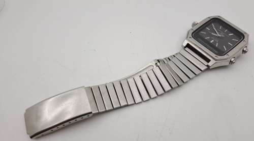 Pre-Owned Vintage Seiko Sports 100 Alarm Chronograph Quartz watch-Working