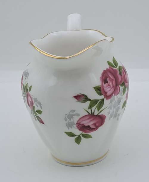 Small Vintage Royal Albert Bone China Creamer 82x95x68mm