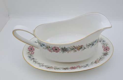 Vintage Paragon BELINDA Stoke-on-Trent Gravy Boat with Saucer-By Appointment to the Queen