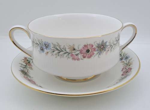 Vintage Paragon BELINDA Stoke-on-Trent Soup Coupe with saucers -By Appointment to the Queen