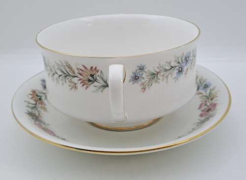 Vintage Paragon BELINDA Stoke-on-Trent Soup Coupe with saucers -By Appointment to the Queen