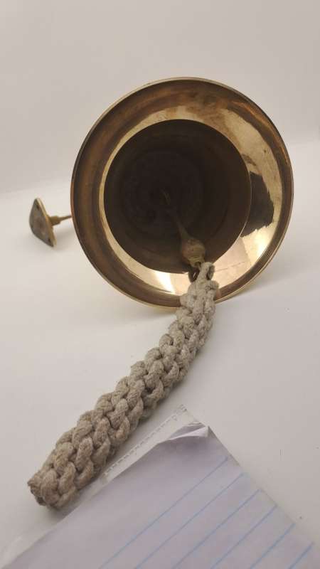 Solid Brass ship/school /bar Bell -wall mounted 14cm x 14,5cm with wall mount Bracket