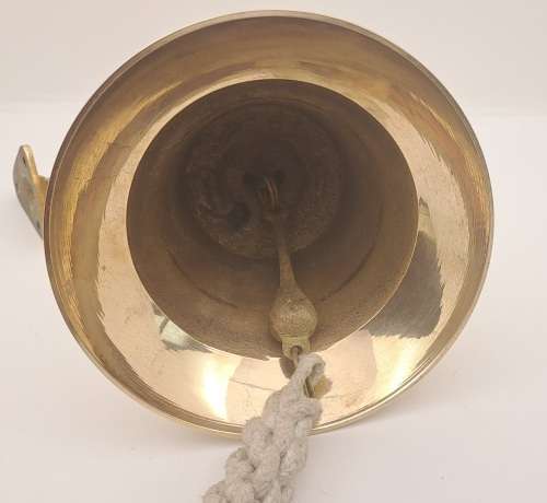 Solid Brass ship/school /bar Bell -wall mounted 14cm x 14,5cm with wall mount Bracket