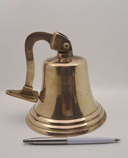 Solid Brass ship/school /bar Bell -wall mounted 14cm x 14,5cm with wall mount Bracket