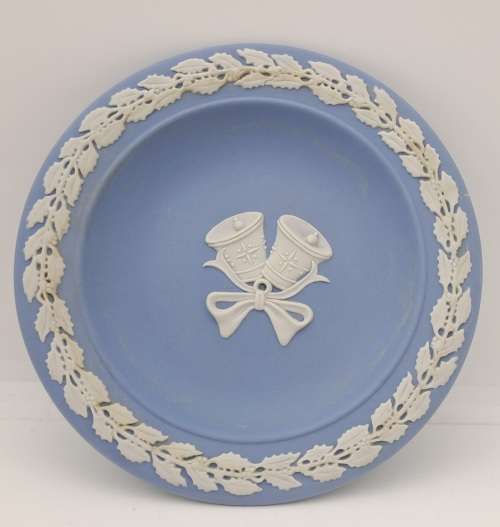 Wedgwood Jasper Plate120mm-Exclusively for Wallace Arnold Christmas 2001