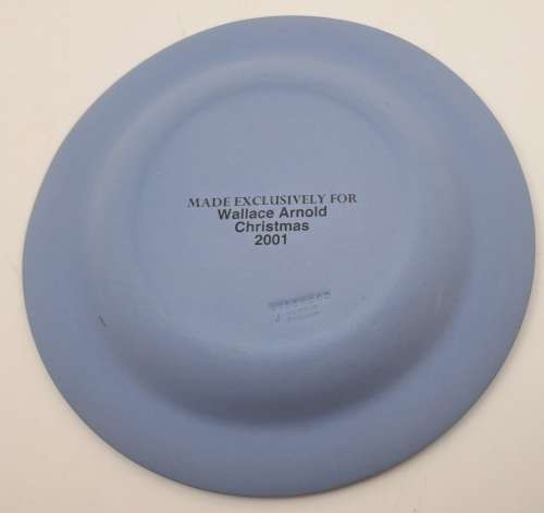 Wedgwood Jasper Plate120mm-Exclusively for Wallace Arnold Christmas 2001
