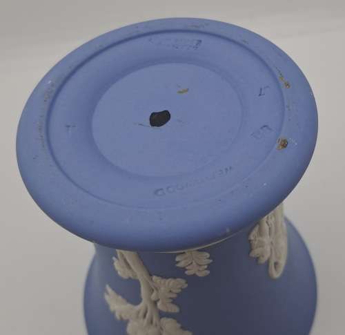 Collectable Vintage Wedgwood Jasper Vase 95x85mm