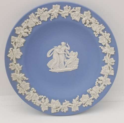 Collectable Vintage Wedgwood Jasper Plate 111mm