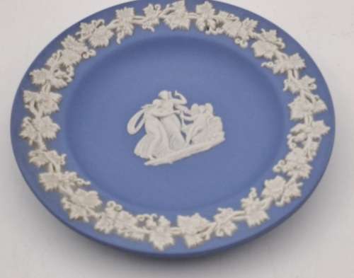 Collectable Vintage Wedgwood Jasper Plate 111mm