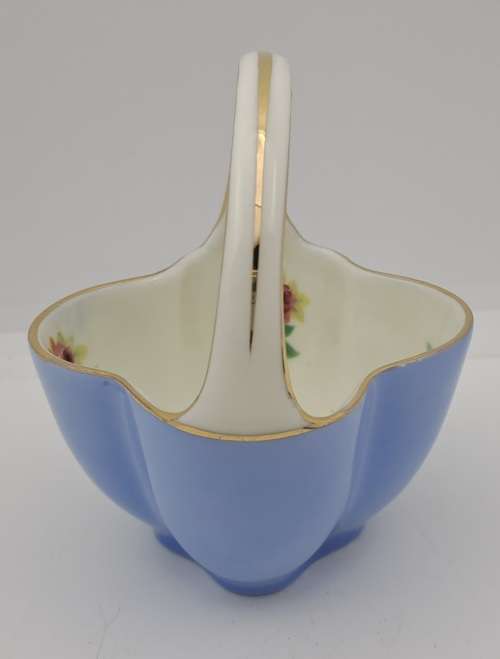 Small Vintage Royal Doulton Trinket Dish 90x74x72mm-England
