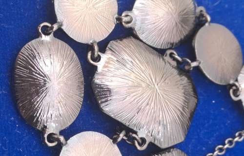 Vintage Necklace in Folder