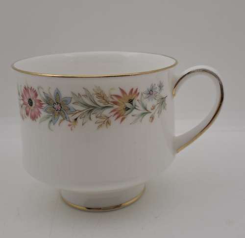 1966 Vintage Royal Albert Belinda -Paragon Replacement tea cup -70x100x78mm