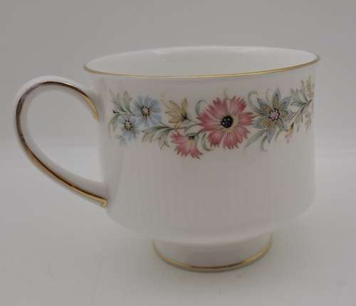 1966 Vintage Royal Albert Belinda -Paragon Replacement tea cup -70x100x78mm
