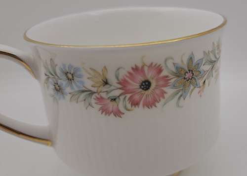 1966 Vintage Royal Albert Belinda -Paragon Replacement tea cup -70x100x78mm