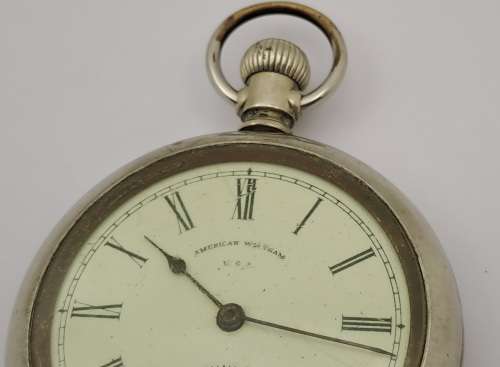 Antique American Waltham U.S.A Pocket Watch -NOT Working (for Spares or repairs)