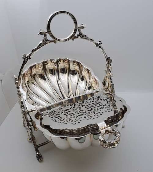 Antique/Vintage SilverPlate English Fold clam shell bun warmer biscuit box