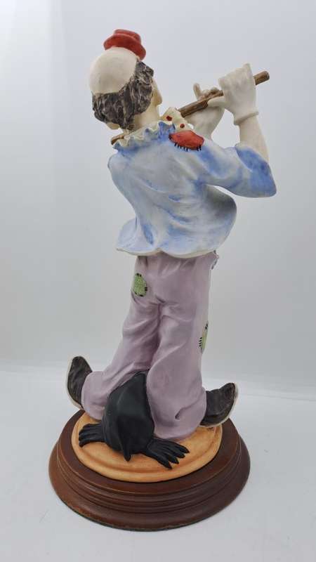 Vintage The Leonardo Collection - Circus Clown Figurine 26cm x13cm
