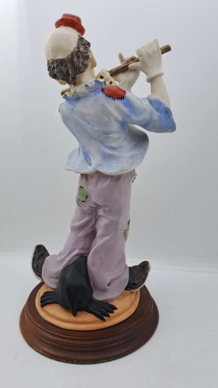 Vintage The Leonardo Collection - Circus Clown Figurine 26cm x13cm