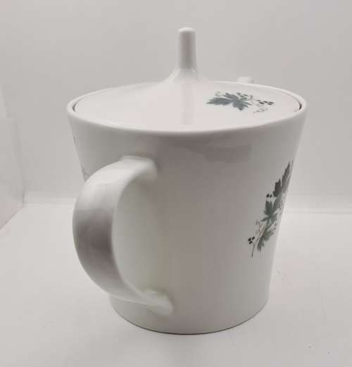 Constantia tea pot -Made in South Africa- 170x279x140mm