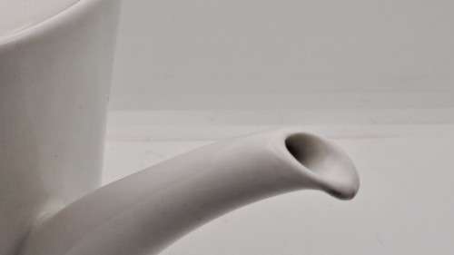 Constantia tea pot -Made in South Africa- 170x279x140mm