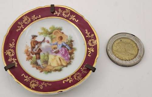 Miniature Antique edite par gout de ville limoges Plate - 63mm