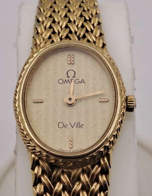 Pre-Owned Vintage Swiss OMEGA de Ville Quartz Gold Plated ladies watch - original strap-Working