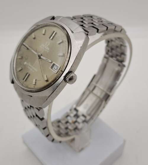 Vintage Pre-owned OMEGA Seamaster Cosmic automatic watch-original strap - working -read more