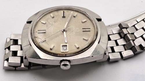 Vintage Pre-owned OMEGA Seamaster Cosmic automatic watch-original strap - working -read more