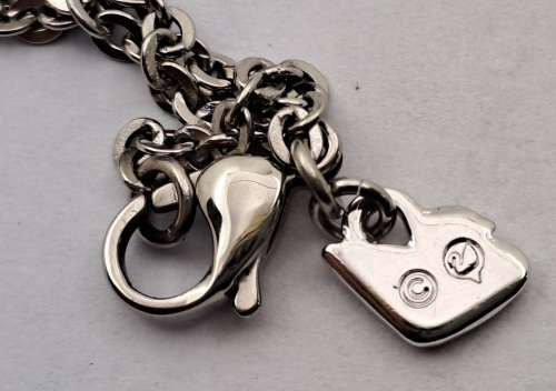 Pre-owned Swarovski Active Crystals USB(4 GB) Heart Light Rose Pendant