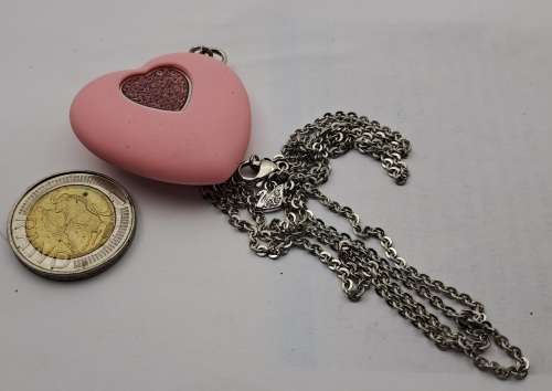 Pre-owned Swarovski Active Crystals USB(4 GB) Heart Light Rose Pendant
